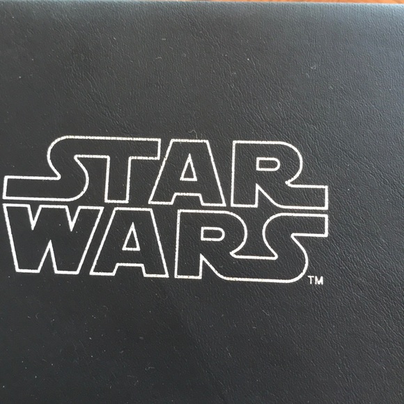 Invicta Star Wars C3PO Gold Face White Band NWT - Picture 7 of 8